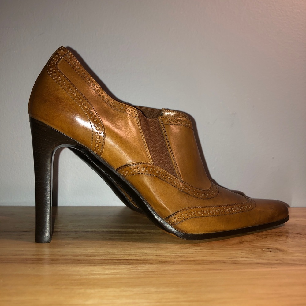 NWT Vintage Ralph Lauren Purple Label Heels 💜